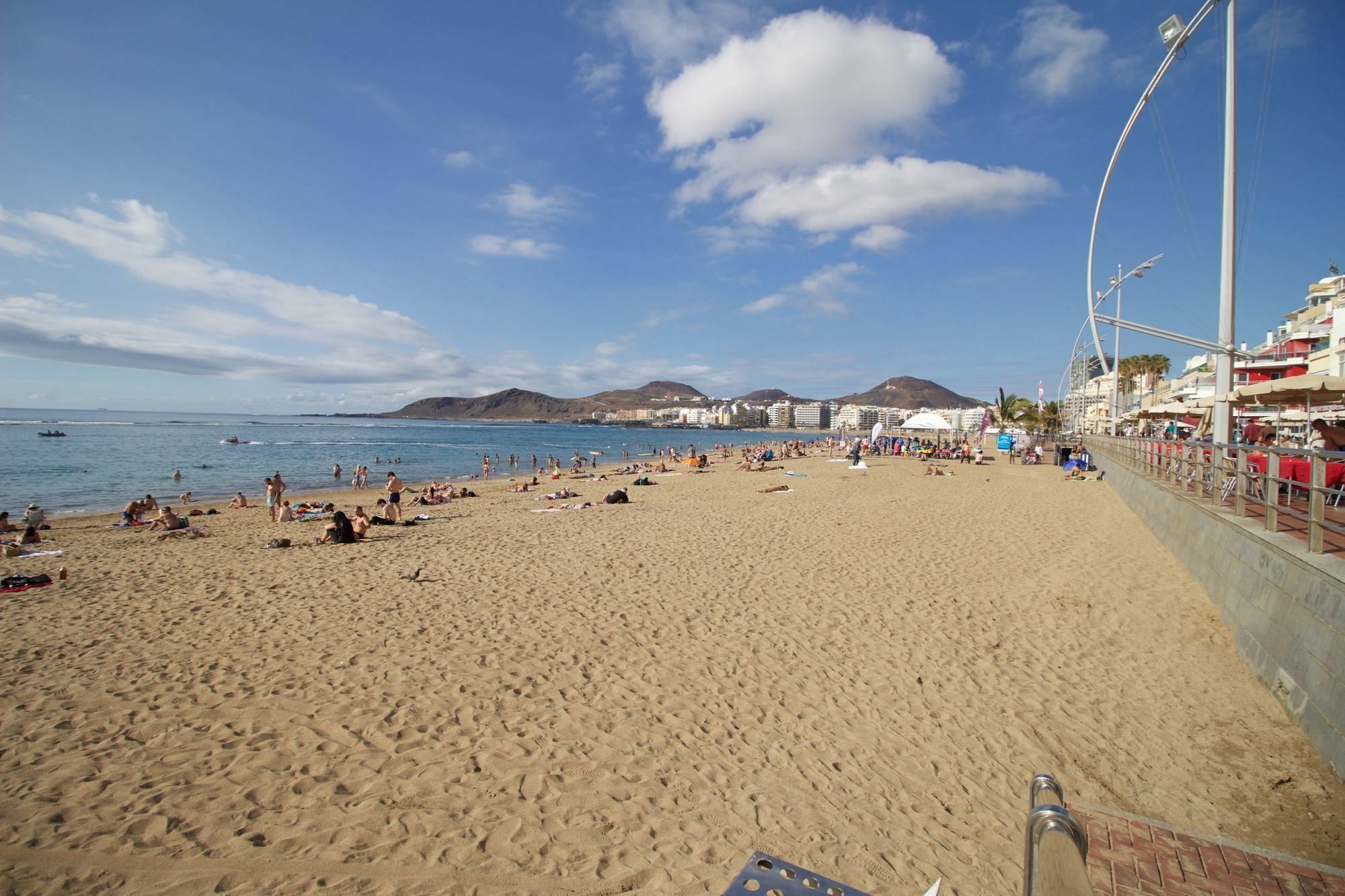 شقة لاس بالماس دي غران كاناريا  في Rosamar Canteras Beach المظهر الخارجي الصورة